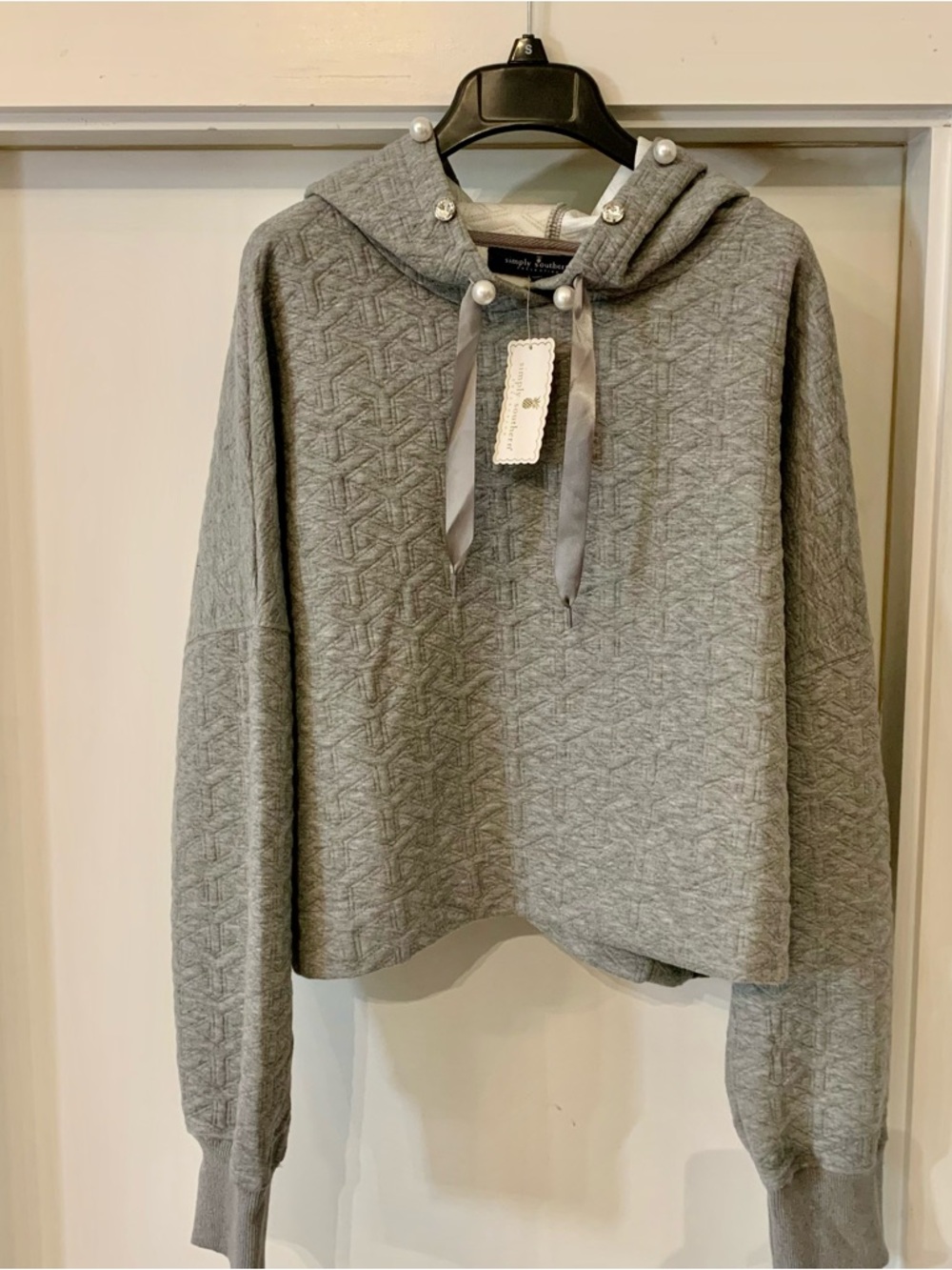 Simply Southern Gray Quilted Pearl-Accent Hoodie Sweater women’s XL